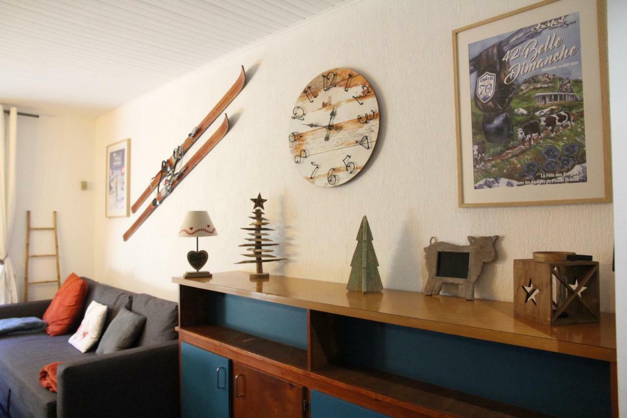 Les Ambrunes Chatel Luaran gambar